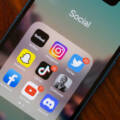 How to Create Scroll-Stopping Ad Creatives for Facebook & TikTok